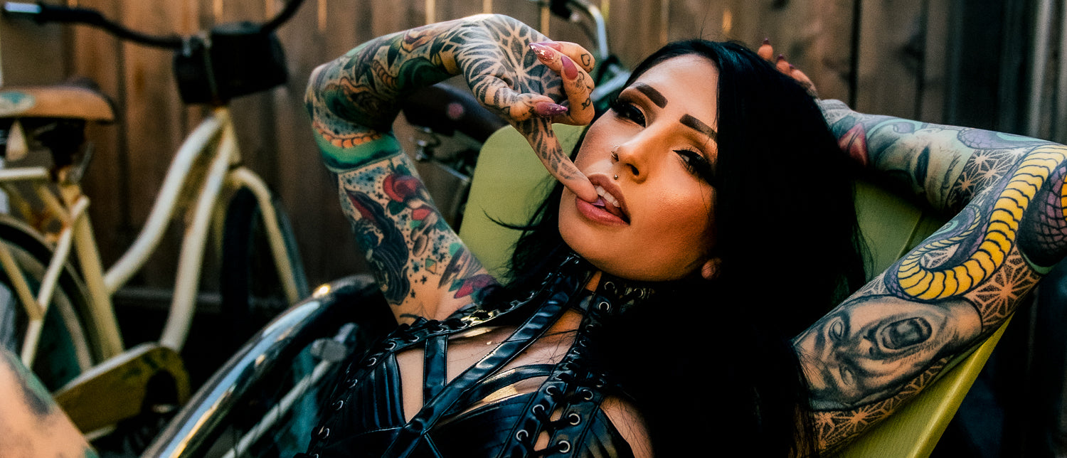 INTERVIEW WITH LA MODEL ANGELA MAZZANTI Hobo Jack