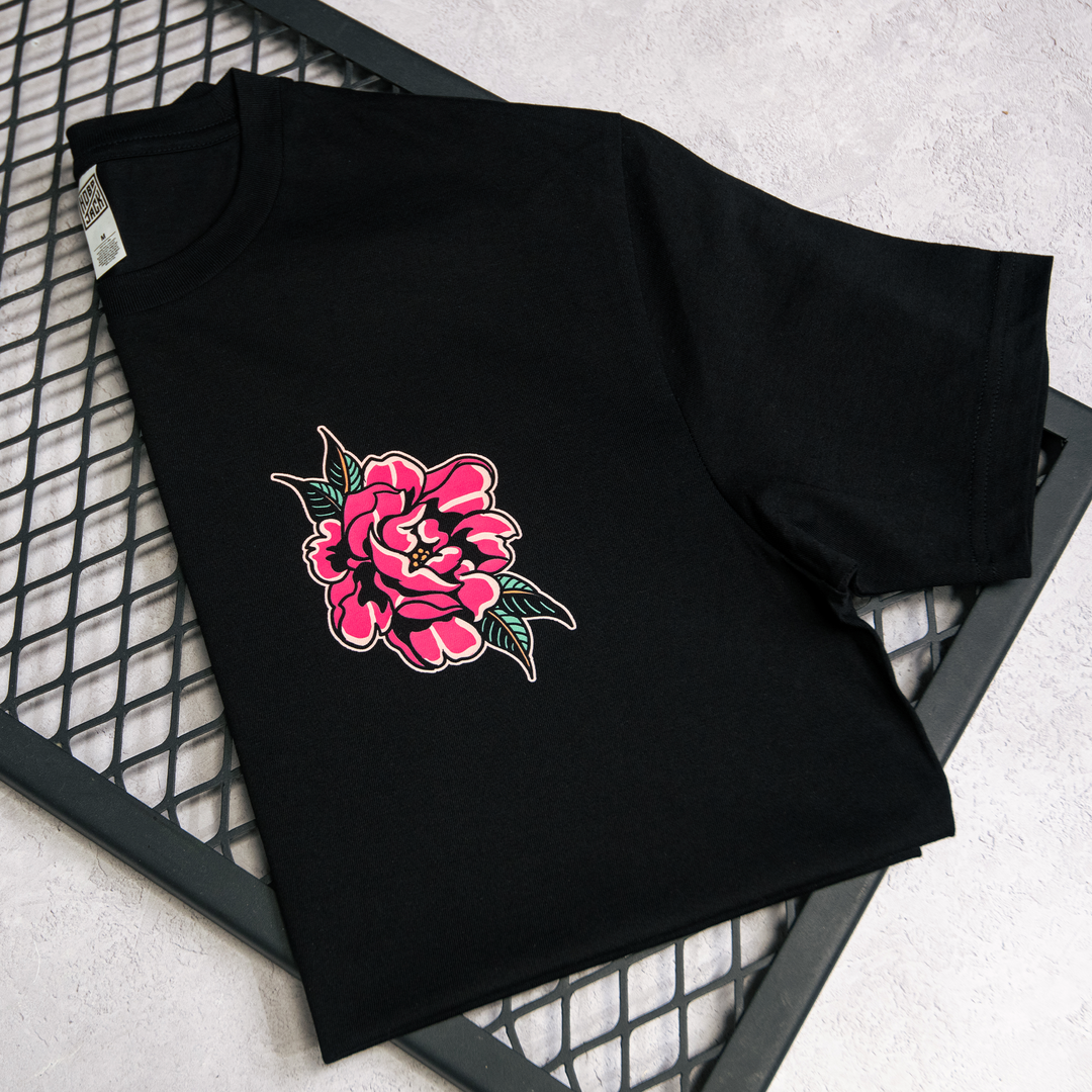 PINK PEONY - BLACK POCKET T-SHIRT - NEW STAPLE