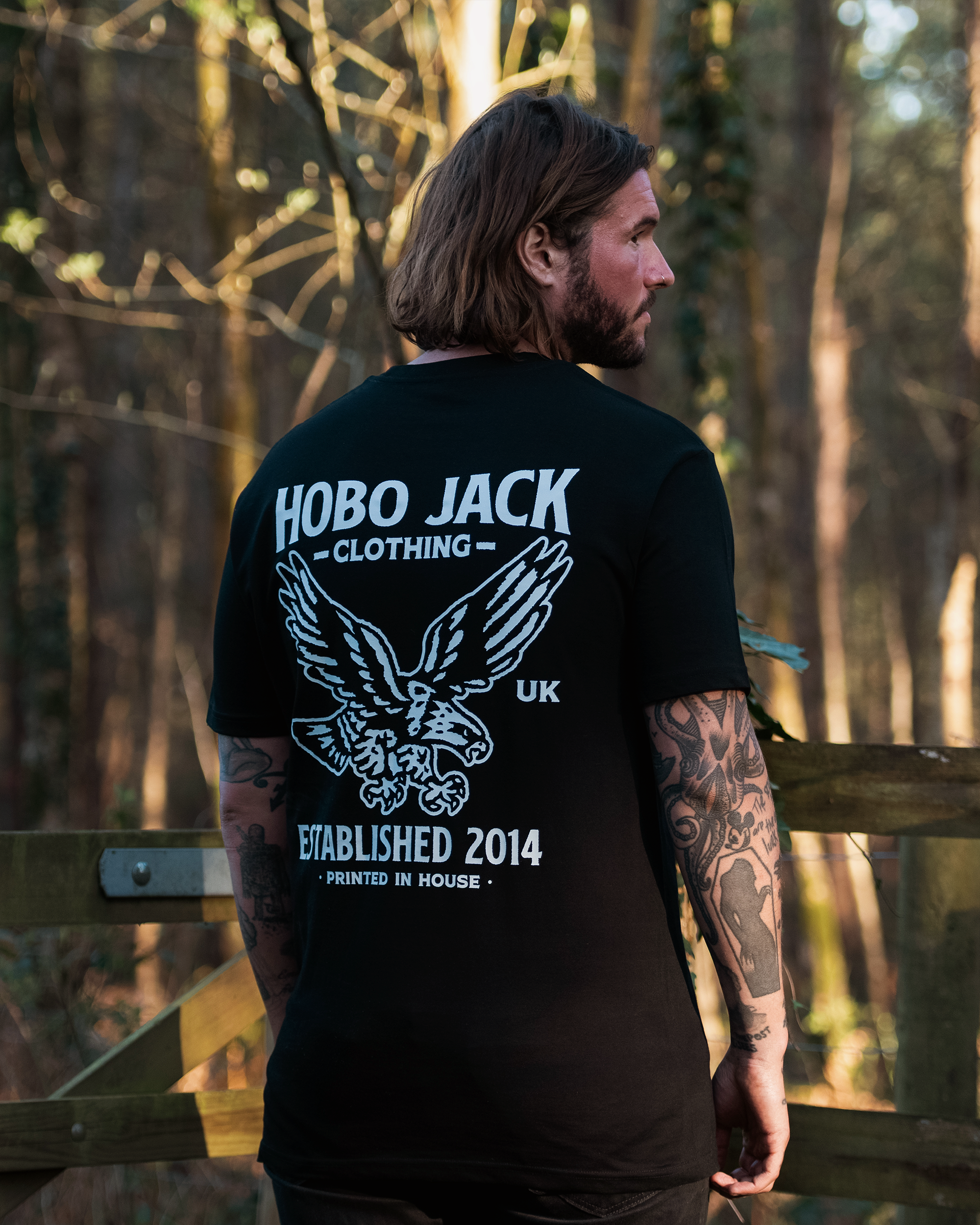 BORN FREE - BLACK T-SHIRT