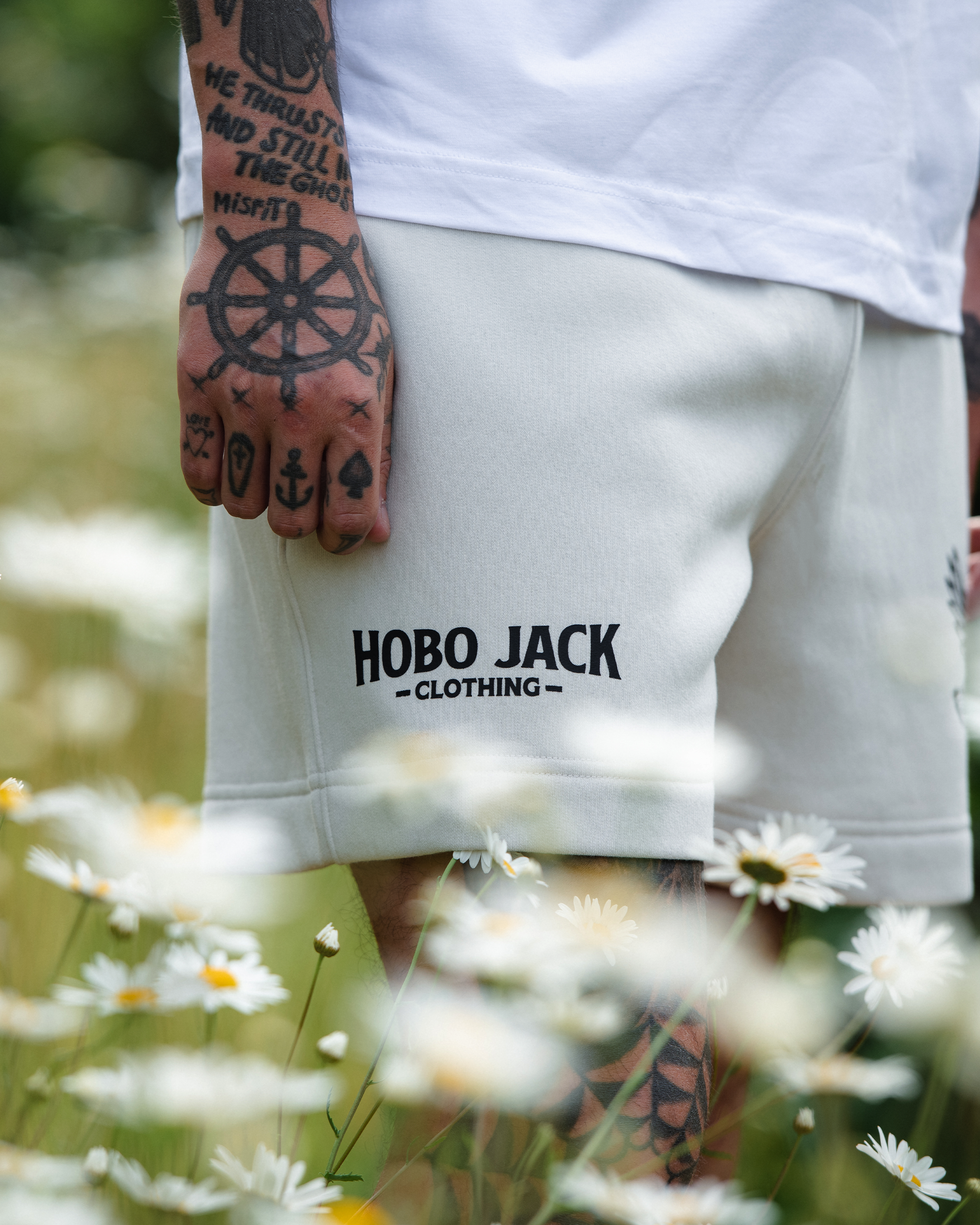 BORN FREE - BONE TRACK SHORTS-3