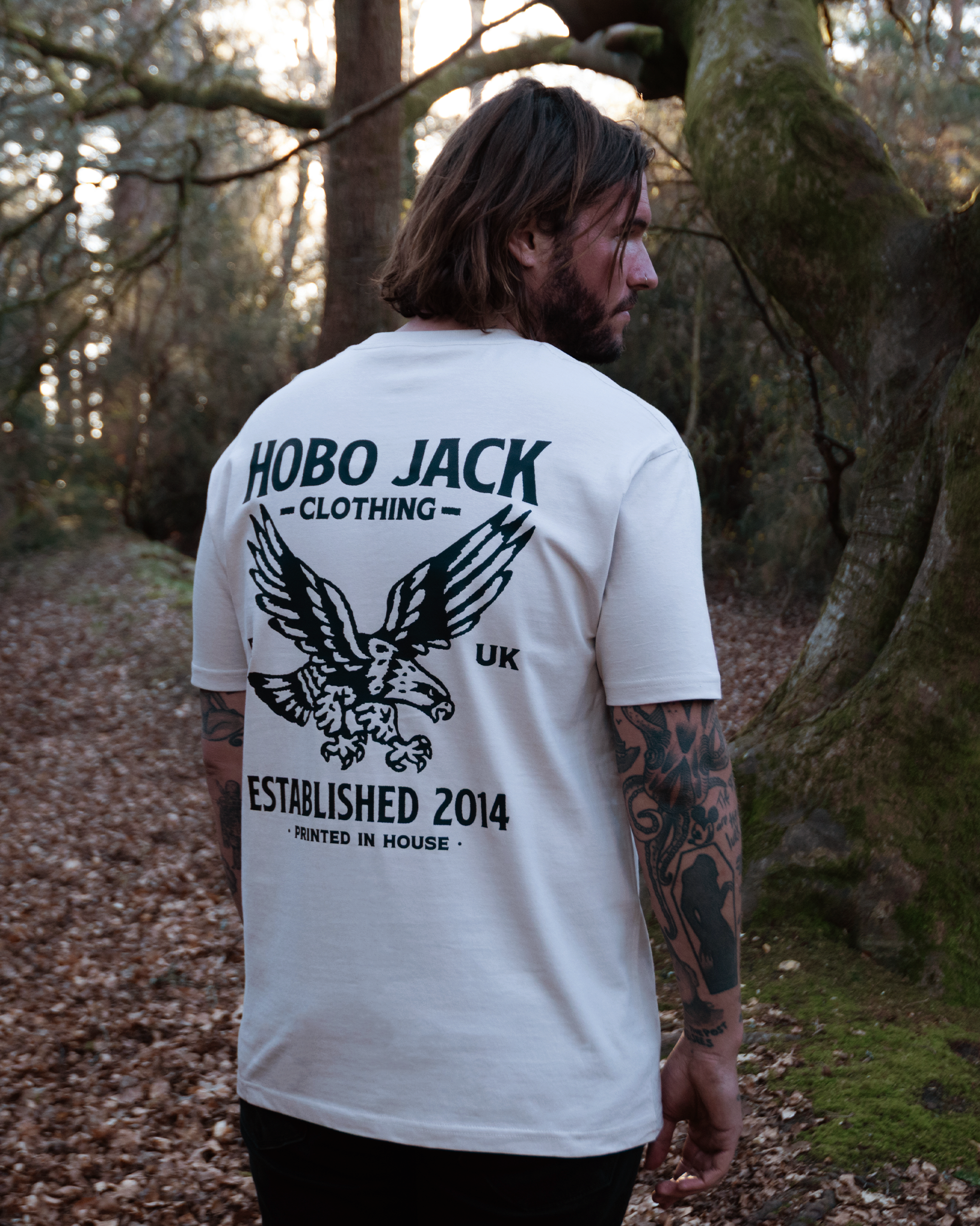 BORN FREE - BONE T-SHIRT