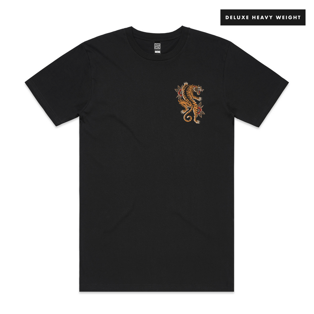 CLIMBING TIGER - FRONT & BACK - BLACK T-SHIRT - DELUXE HEAVY