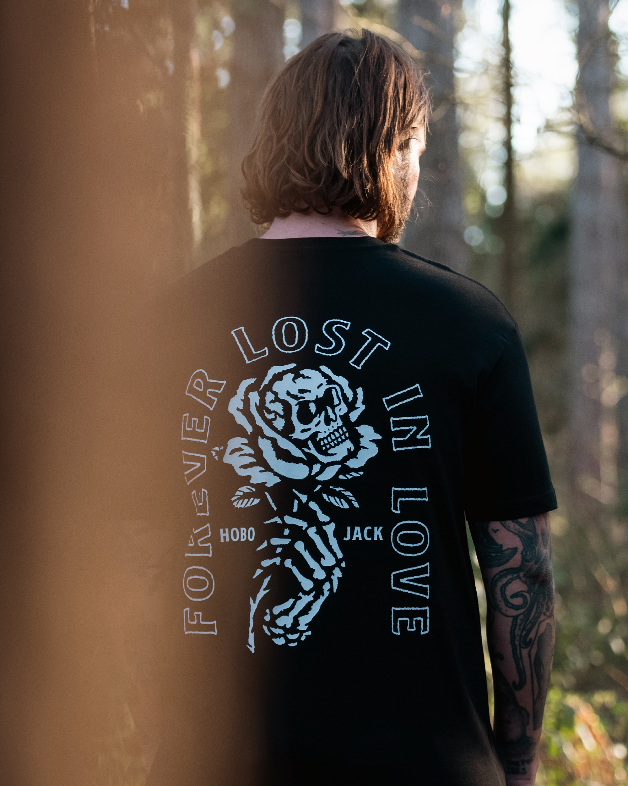 FOREVER LOST - BLACK T-SHIRT