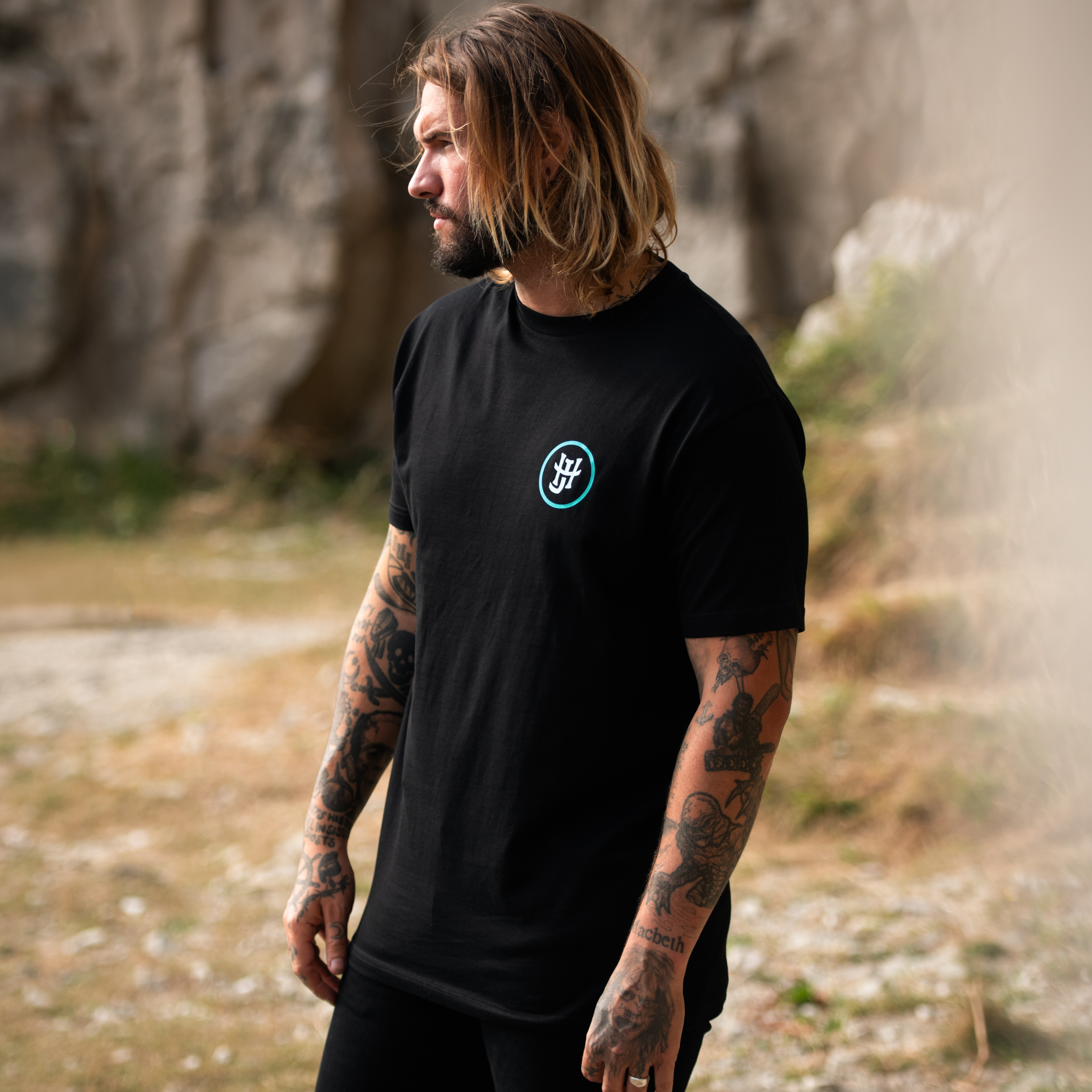 UNDISPUTED FRONT & BACK - BLACK T-SHIRT-4