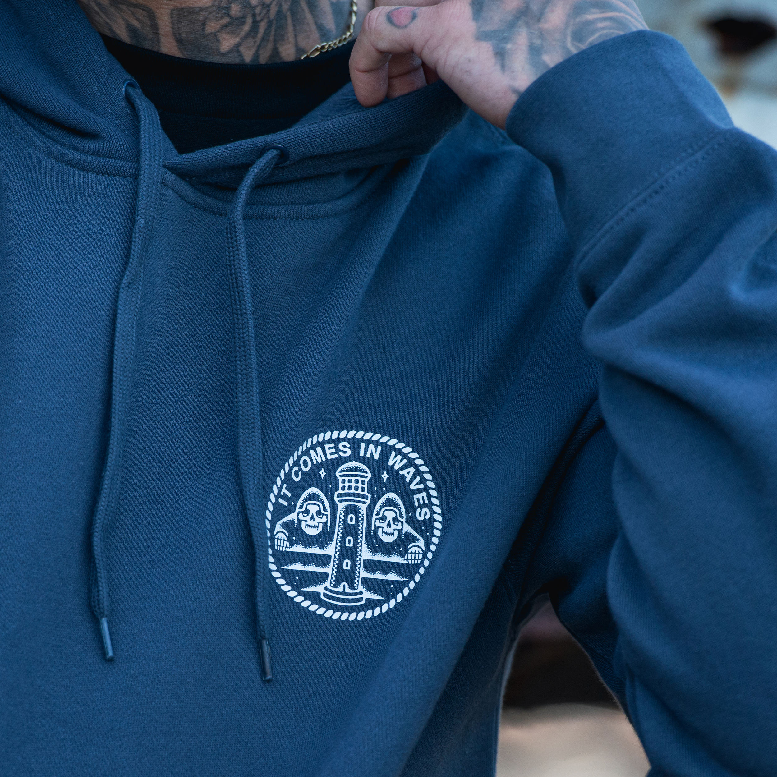 IT COMES IN WAVES DELUXE HOODIE - PETROL-4