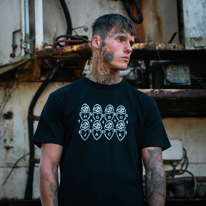 LOVE HEARTS - BLACK T-SHIRT - DELUXE HEAVY