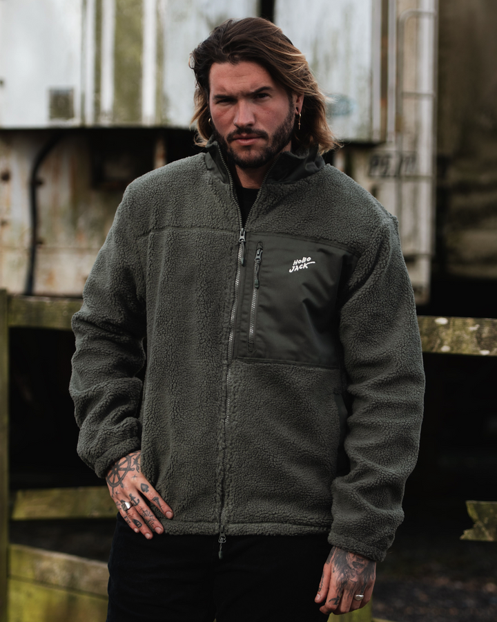SHERPA FLEECE JACKET - OLIVE