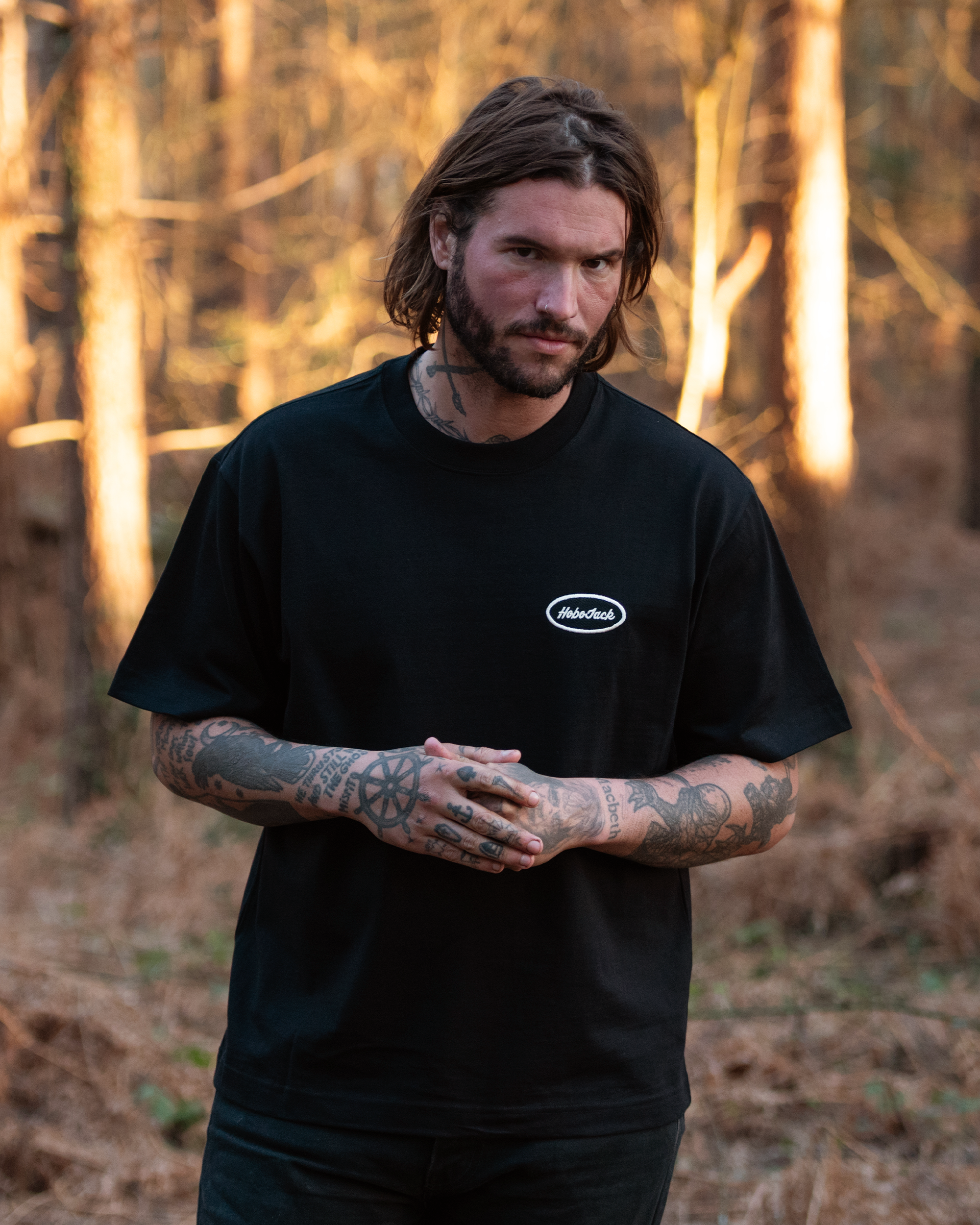 OVAL PATCH LOGO - BLACK BOX T-SHIRT