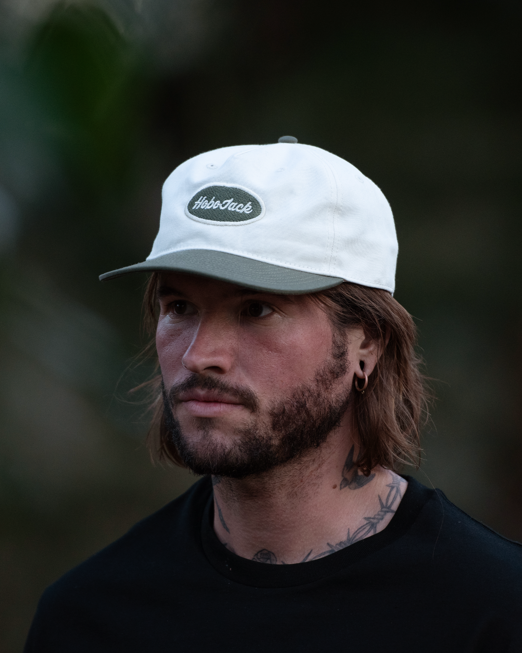 OVAL PATCH CAP - CREAM & OLIVE