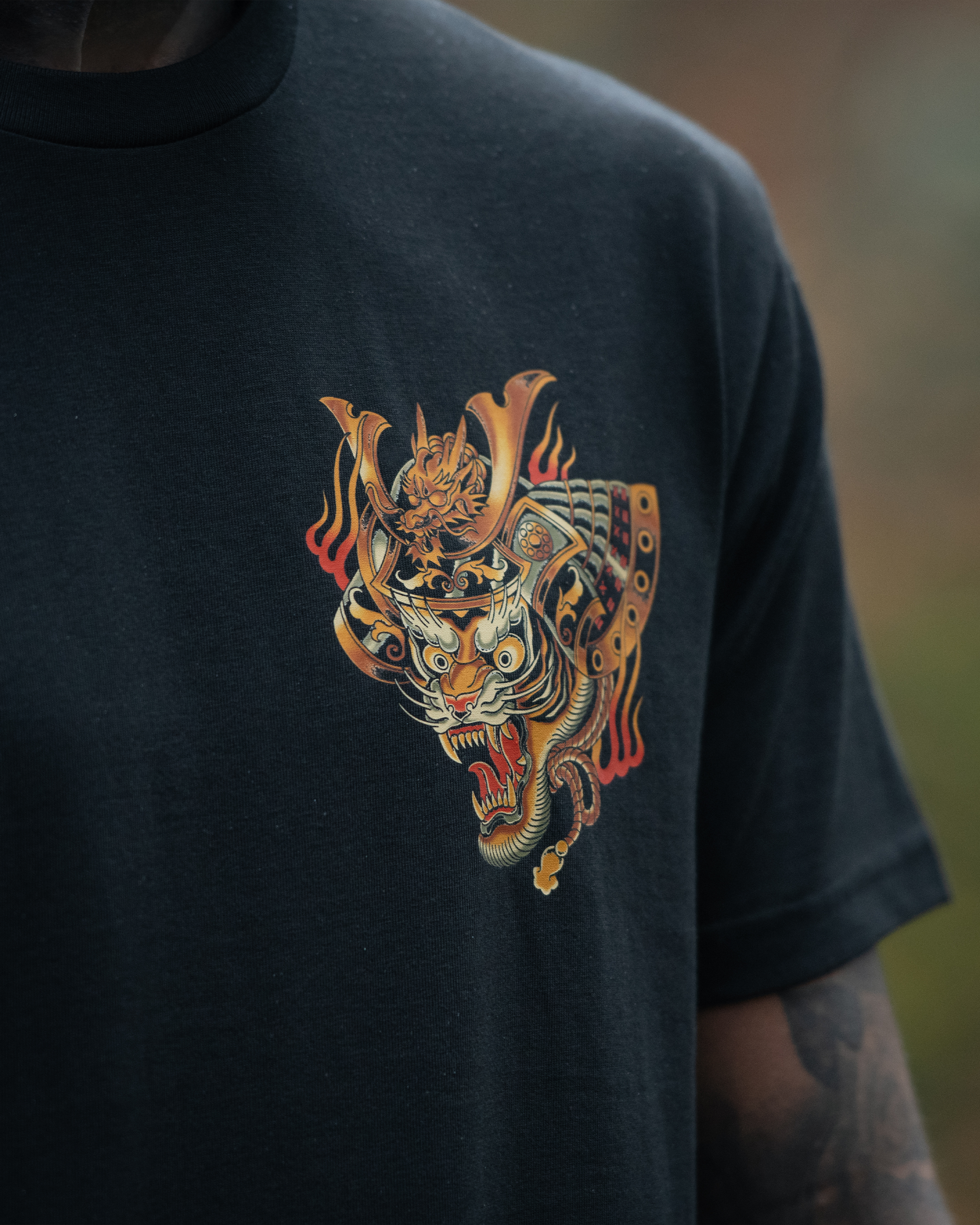 THE WAR MASK - COAL POCKET T-SHIRT