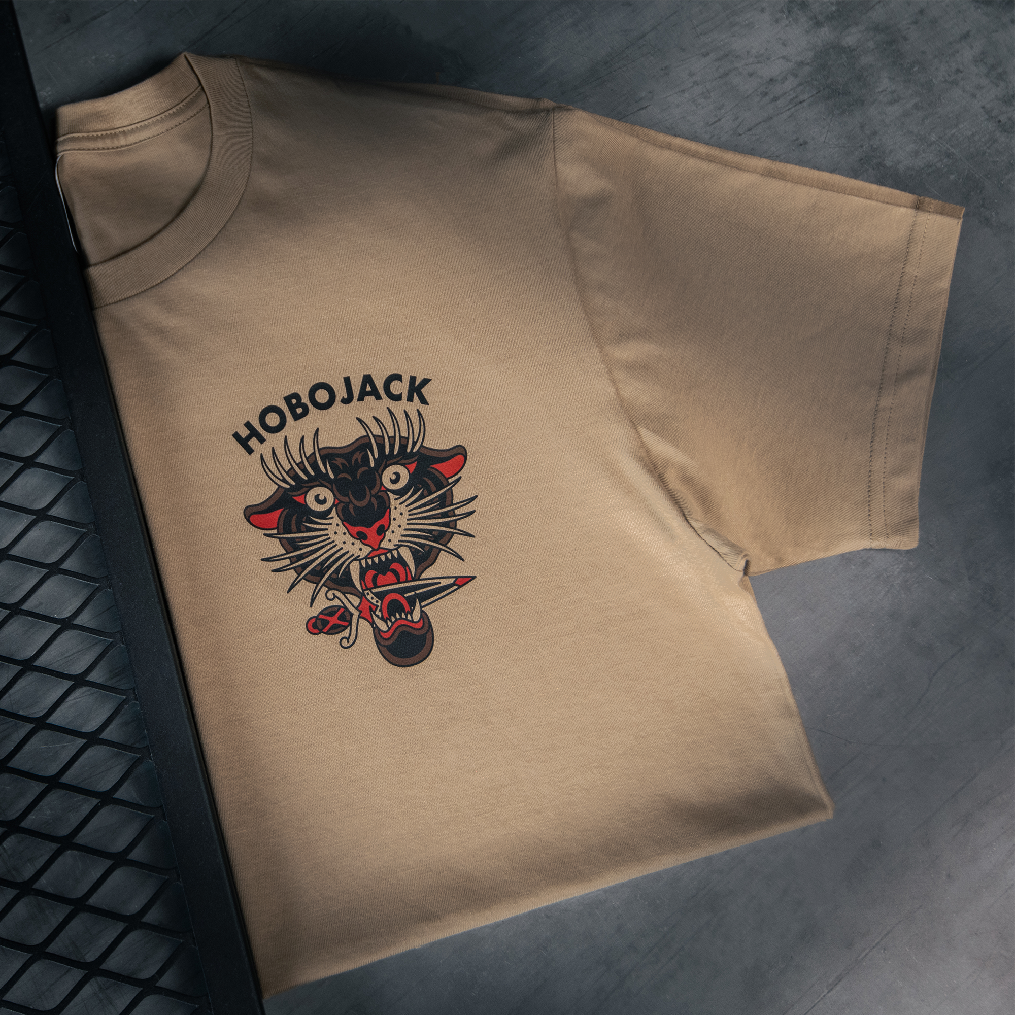 SHADOWS EDGE - KHAKI POCKET T-SHIRT