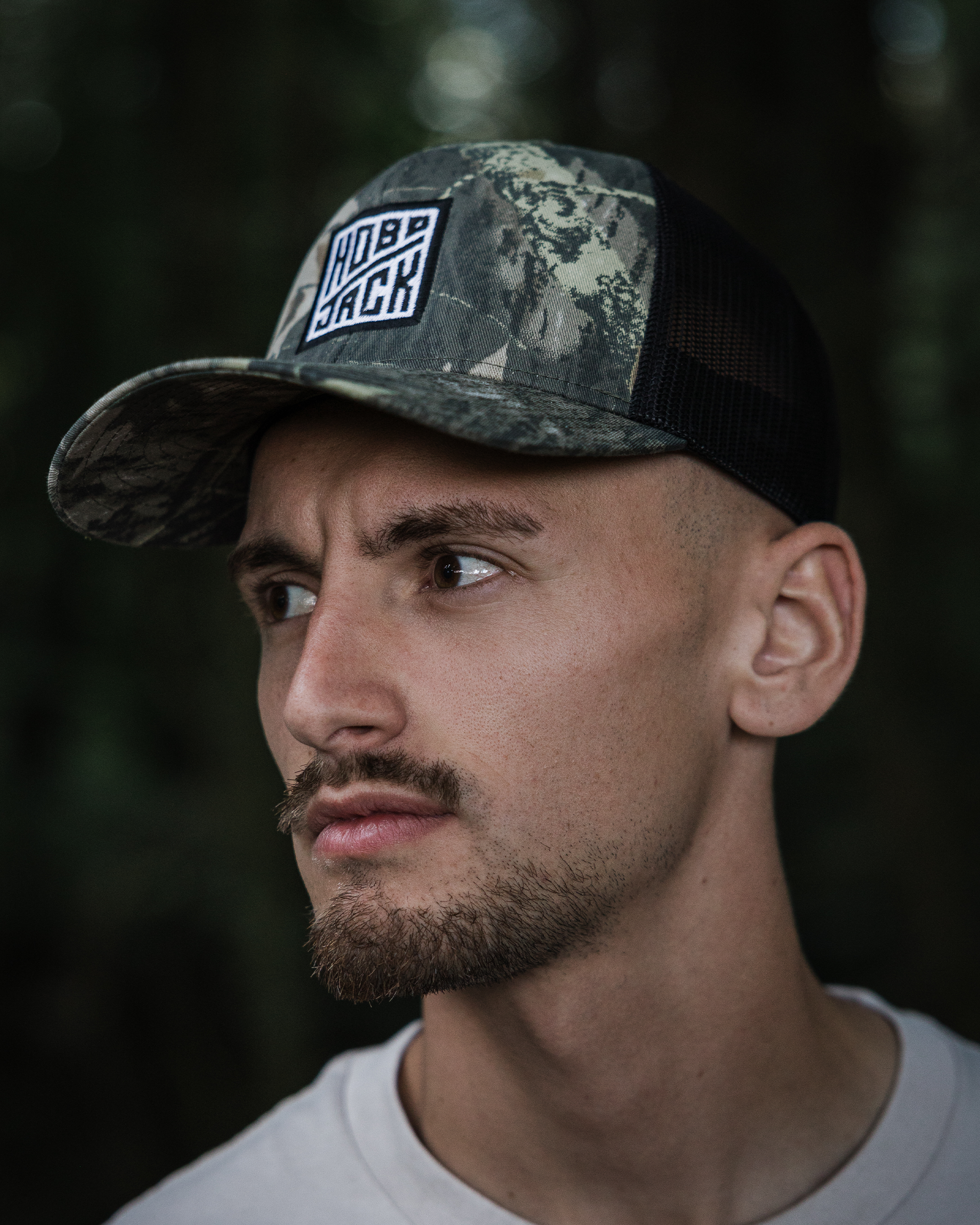 EMBLEM TRUCKER CAP DELUXE - TREE CAMO-2